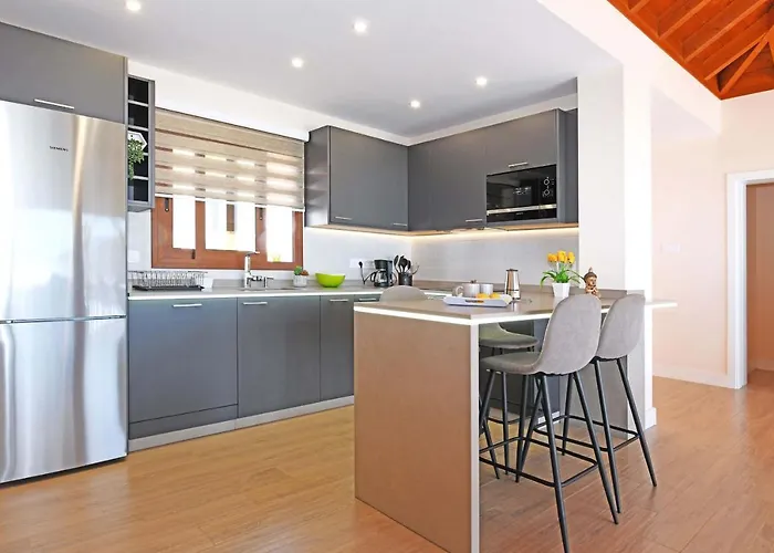 Maraja فيلة تيخارافي